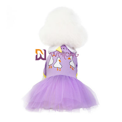 Het zoete Suikergoed kleurde de Kledingshuisdier van de Hondpartij Kleedt CVC Jersey 180G met de Rok van Sparkly Tulle