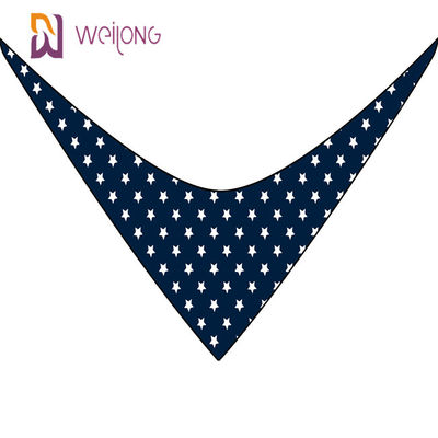 De unieke de Premie Duurzame Stof van Bandana van het Vorm Regelbare Geschikte Huisdier speelt de hondbandanas mee van de Strepenontwerper